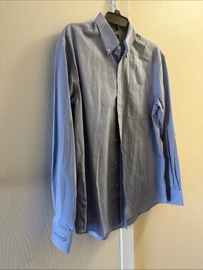 Men's Button-Down Dress Shirt in Light Blue with Chest Pocket